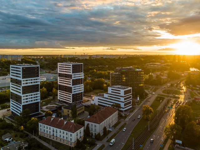 Aura Towers 2022-09-22 (5).jpg